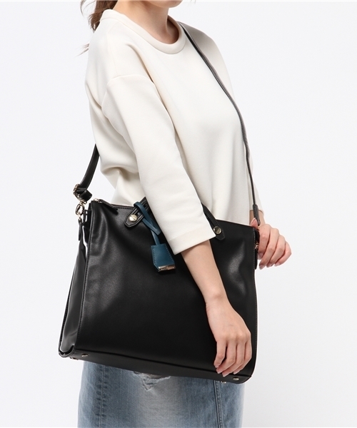 PAPILLONNER（パピヨネ）の「【WEB限定価格】スクエアボストンリュック（バックパック/リュック・レディース・ベージュ/ブラック/ボルドー・FREE）」の14枚目の写真