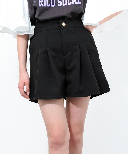 RiCO SUCRE(リコシュクレ)の「タックフレアショートパンツ(その他パンツ・キッズ・ブラック/サックスブルー/オフホワイト・160/130/140/165/150)」の13枚目の写真