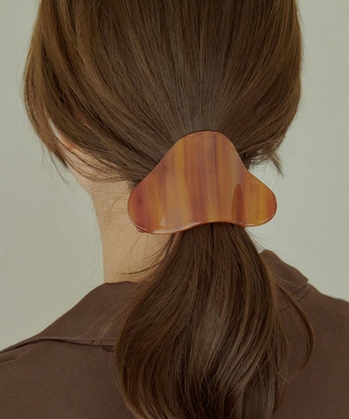 セール】ニュアンス トライアングル アセチ ヘアー クリップ