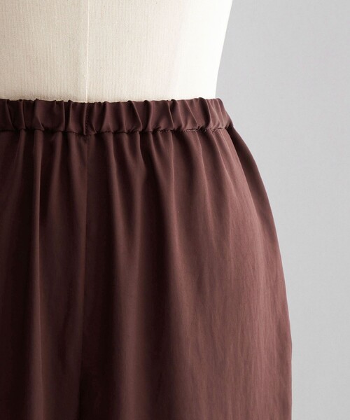 LOEFF(ロエフ)の「<LOEFF>フリュイド パンツ(その他パンツ・レディース・ダークブラウン/ダークグレー・0/1)」の20枚目の写真