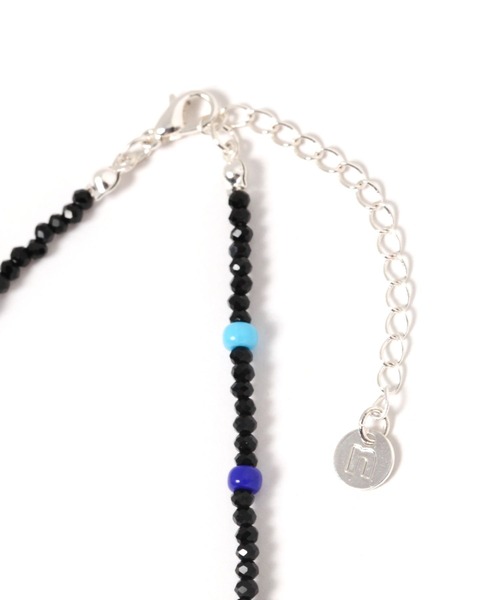 niko and...（ニコアンド）の「ビーズフラワーネックレス（ネックレス・レディース・ブラック/ホワイト・0）」の4枚目の写真