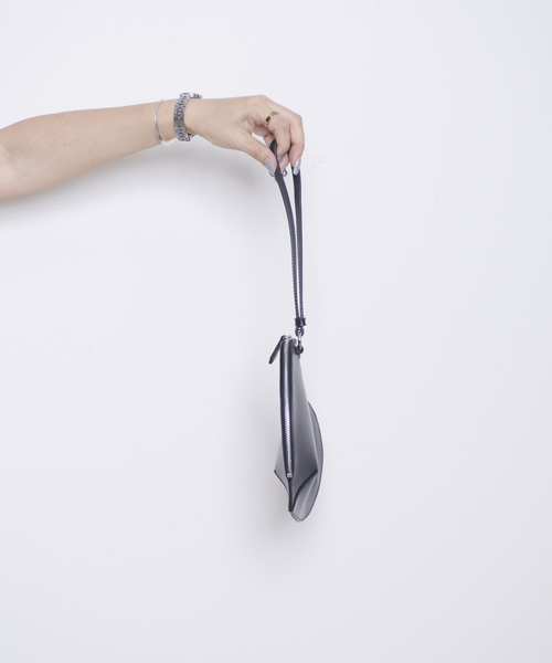 YAHKI（ヤーキ）の「【YAHKI/ヤーキ】SOFTO W FACE ハートクラッチバック（クラッチバッグ・レディース・ブラック/ダークグリーン・フリー）」の8枚目の写真