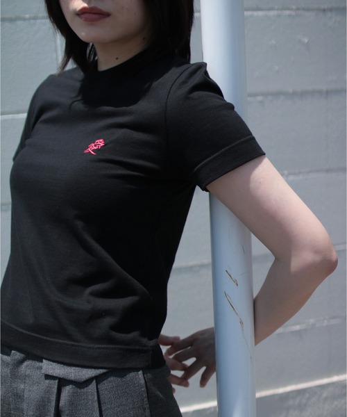 G.V.G.V.（ジーヴィージーヴィー）の「LOVE AND LIE EMBROIDERY H/S TEE（Tシャツ/カットソー・レディース・ブラック/ホワイト・ONE SIZE）」の2枚目の写真