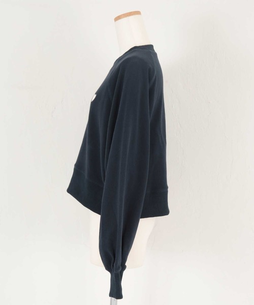 titivate(ティティベイト)の「ハート刺繍ショートスウェットプルオーバー(スウェット・レディース・チャコール/アイボリー/ネイビー・S/M)」の12枚目の写真