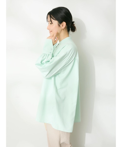 CRAFT STANDARD BOUTIQUE(クラフトスタンダードブティック)の「デシンブザムシャツ ◆(シャツ/ブラウス・レディース・パープル/グリーン/オフホワイト/ブラック・FREE)」の5枚目の写真