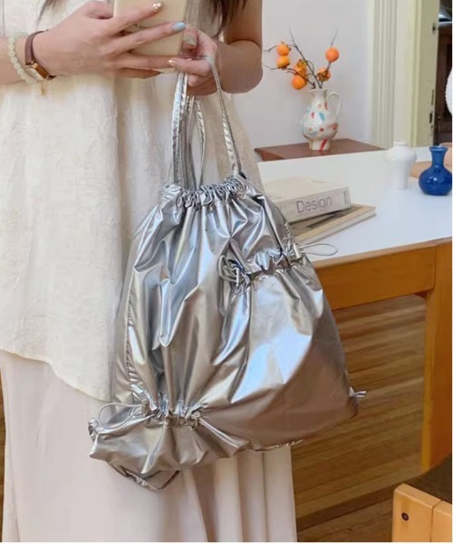 WEGO（ウィゴー）の「WEGO/メタリックナップザック（トートバッグ・レディース・ブラック/シルバー・FREE）」の12枚目の写真