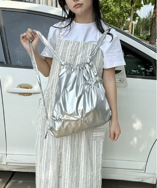 WEGO（ウィゴー）の「WEGO/メタリックナップザック（トートバッグ・レディース・ブラック/シルバー・FREE）」の10枚目の写真