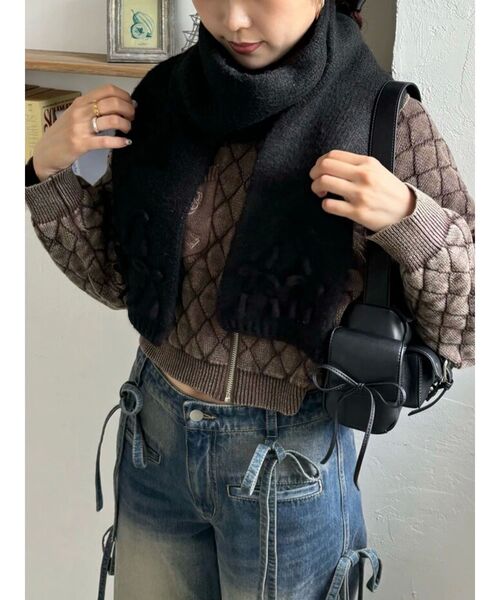 merry jenny（メリージェニー）の「ribbon narrowマフラー　/　リボンナローマフラー（マフラー・レディース・ブラック/グレー/アイボリー・FREE）」の6枚目の写真