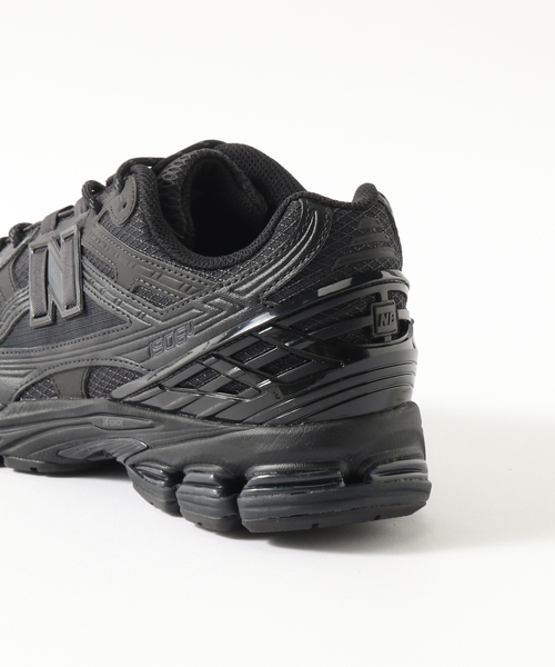 ニューバランス　m1906nj セール】New Balance(ニューバランス) M1906NJ（スニーカー