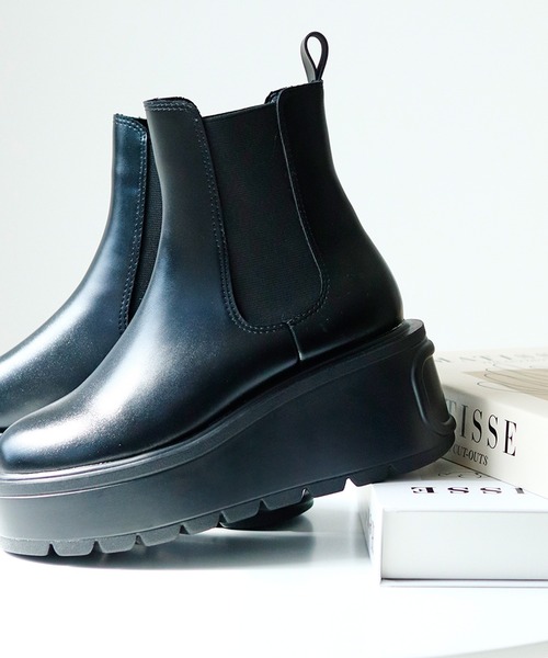 セール】驚異の0.8kg軽量＆走れる！サイドゴア厚底プラットフォーム