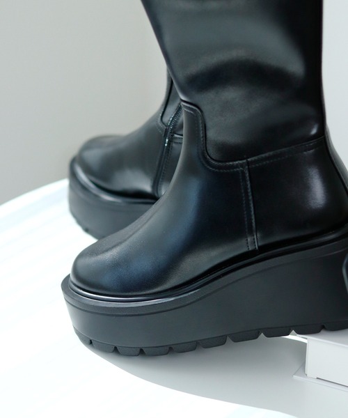 Futier land(フューティアランド)の「超軽っ!挫かない厚底プラットフォームロングブーツ(ブーツ・レディース・ブラック・36/37/38/39/40)」の6枚目の写真