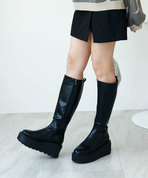 Futier land(フューティアランド)の「超軽っ!挫かない厚底プラットフォームロングブーツ(ブーツ・レディース・ブラック・36/37/38/39/40)」の21枚目の写真