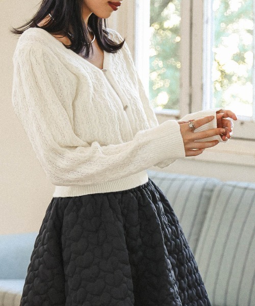 Lajour(ラジュール)の「日本製 前後2wayメタルバーニットトップス(ニット/セーター・レディース・ブラック/グレー/アイボリー・フリー)」の8枚目の写真