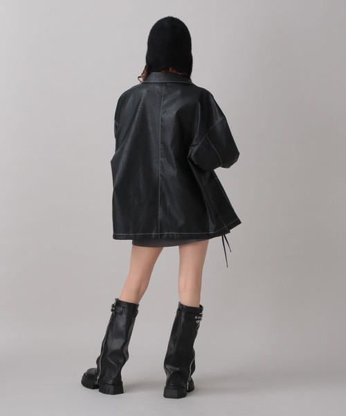 FOREVER 21（フォーエバー トゥエンティーワン）の「【2024FW】フェイクレザーカバーオール（ブルゾン・レディース・ブラック・FREE）」の5枚目の写真
