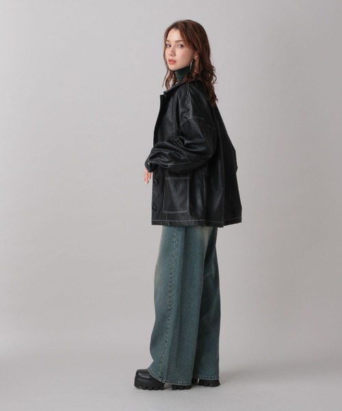 FOREVER 21（フォーエバー トゥエンティーワン）の「【2024FW】フェイクレザーカバーオール（ブルゾン・レディース・ブラック・FREE）」の2枚目の写真