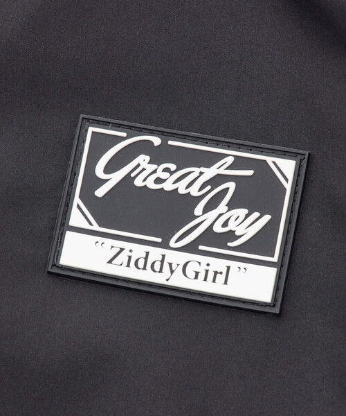 ZIDDY(ジディ)の「シルバーライン切り替えフード付きジップアップブルゾン(130~160cm)(ブルゾン・キッズ・ブラック/ブルー・130cm/FREE/150cm/140cm)」の13枚目の写真