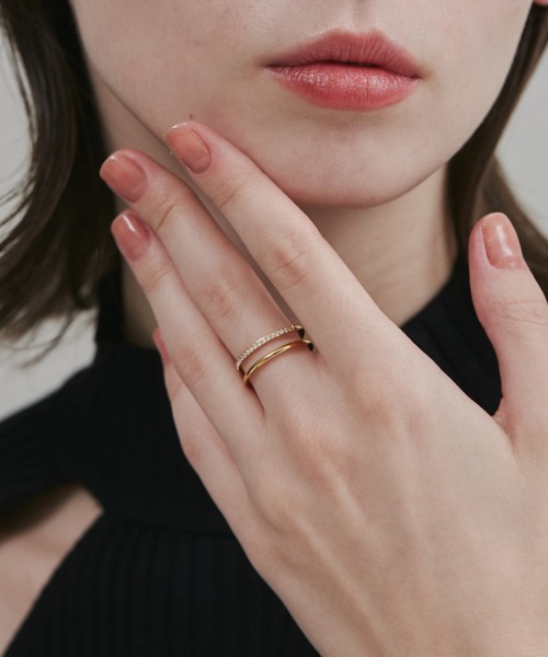 ciite' surgical stainless(シーテサージカルステンレス)の「【 金属アレルギー対応 】 ハーフエタニティ ビジューダブルリング サージカルステンレス(リング・レディース・シルバー/ゴールド/ピンクゴールド・13号/15号/11号/9号)」の5枚目の写真