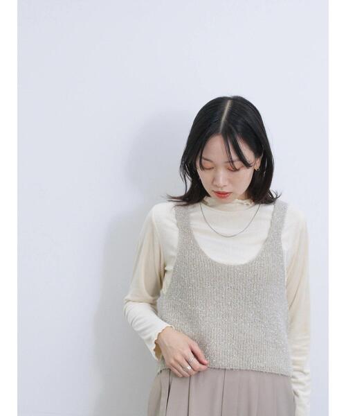 Samansa Mos2 blue(サマンサモスモスブルー)の「ラメニットビスチェ(ニット/セーター・レディース・グレー/ブラック/ベージュ・F)」の3枚目の写真