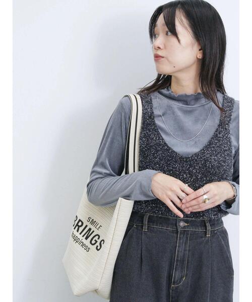 Samansa Mos2 blue(サマンサモスモスブルー)の「ラメニットビスチェ(ニット/セーター・レディース・グレー/ブラック/ベージュ・F)」の11枚目の写真