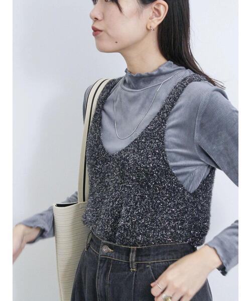 Samansa Mos2 blue(サマンサモスモスブルー)の「ラメニットビスチェ(ニット/セーター・レディース・グレー/ブラック/ベージュ・F)」の12枚目の写真
