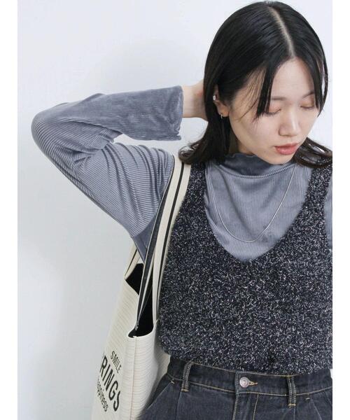 Samansa Mos2 blue(サマンサモスモスブルー)の「ラメニットビスチェ(ニット/セーター・レディース・グレー/ブラック/ベージュ・F)」の13枚目の写真