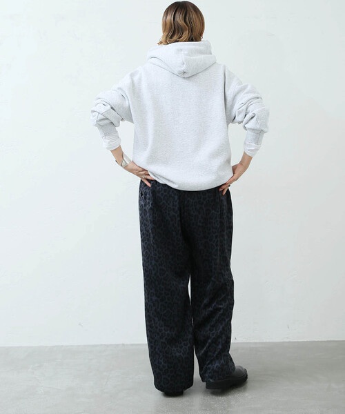 JOURNAL STANDARD LUXE(ジャーナルスタンダード ラックス)の「《追加》レオパードサテン イージーパンツ(その他パンツ・レディース・チャコールグレー/キャメル・FREE)」の5枚目の写真