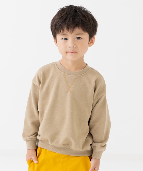 chil2（チルツー）の「ピグメント加工 裏毛トレーナー（スウェット・キッズ・ベージュ/ミント/ネイビー/ラベンダー/イエロー/ピンク/レッド/ブラック・100cm/110cm/120cm/130cm/140cm/150cm/160cm）」の2枚目の写真