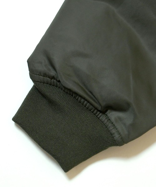 おしゃれスタ(オシャレスタ)の「Vintage-like heavy nylon twill B-15 flight jacket/ヴィンテージライク ヘビーナイロンツイル B-15 フライトジャケット(MA-1・メンズ・カーキ/ブラック・XL/L/M)」の11枚目の写真