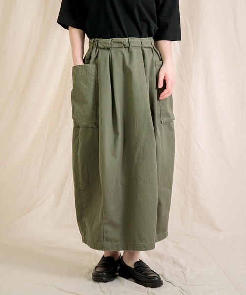 Brocante ブロカント／へリンボンブトンカーゴスカート／ベージュ Brocante / ブロカント] ヘリンボン ブトンカーゴスカート