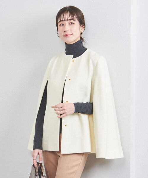 UNITED ARROWS（ユナイテッドアローズ）の「ショート ケープコート（その他アウター・レディース・オフホワイト/ブラック/ベージュ・36/38）」の10枚目の写真