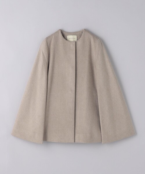 UNITED ARROWS（ユナイテッドアローズ）の「ショート ケープコート（その他アウター・レディース・オフホワイト/ブラック/ベージュ・36/38）」の16枚目の写真