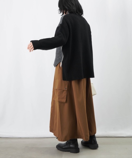 LUCA/LADY LUCK LUCA(ルカ/レディラックルカ)の「LC/LLL 前後編み立て違いボトルネックニットプルオーバー(ニット/セーター・レディース・ライトグレー/チャコールグレー/ブラック・FREE)」の7枚目の写真