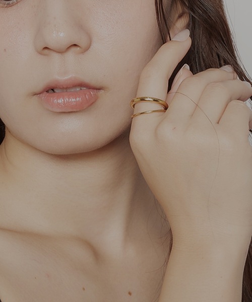 AKEL(アケル)の「【AKEL】アケル/ 2連リング/ 金属アレルギー対応リング(サージカルステンレス)(リング・レディース・ゴールド・#15/#13/#11)」の1枚目の写真