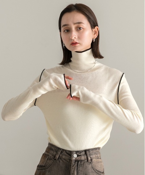 ad thie(アドティエ)の「サムホール付き 配色ラインタートルニット(ニット/セーター・レディース・ダークブラウン/オフホワイト/ピンク/ブラック・FREE)」の8枚目の写真