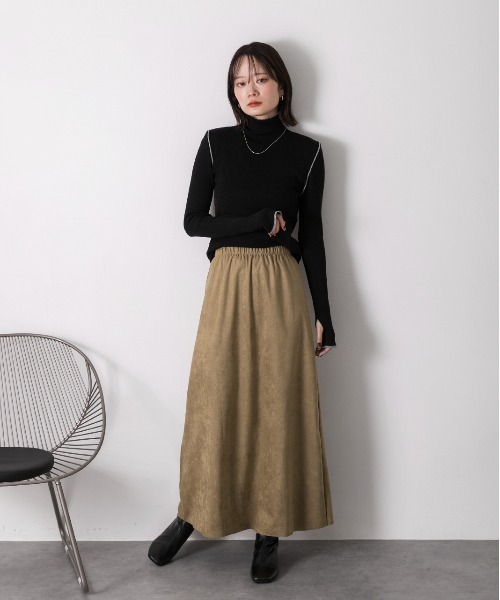 ad thie(アドティエ)の「サムホール付き 配色ラインタートルニット(ニット/セーター・レディース・ダークブラウン/オフホワイト/ピンク/ブラック・FREE)」の17枚目の写真