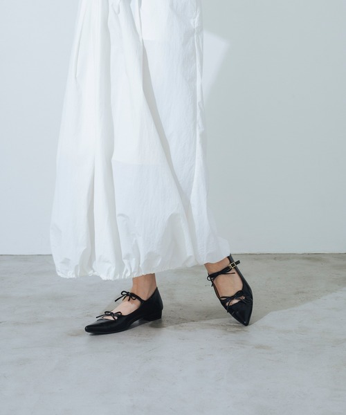 EVOL（イーボル）の「【軽量・柔らかい】ダブルリボンポインテッドパンプス IY5631（パンプス・レディース・ブラック/レオパード/アイボリー/シルバー/ピンク/ブラック系その他/ブラック×ブラック/グレー系その他/ピンク系その他/ベージュ/グレー系その他2/グレー/ライトピンク/ホワイト・25.0cm/24.5cm/24.0cm/23.5cm/23.0cm/22.5cm/22.0cm）」の20枚目の写真