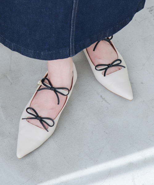 EVOL（イーボル）の「【軽量・柔らかい】ダブルリボンポインテッドパンプス IY5631（パンプス・レディース・ブラック/レオパード/アイボリー/シルバー/ピンク/ブラック系その他/ブラック×ブラック/グレー系その他/ピンク系その他/ベージュ/グレー系その他2/グレー/ライトピンク/ホワイト・25.0cm/24.5cm/24.0cm/23.5cm/23.0cm/22.5cm/22.0cm）」の22枚目の写真