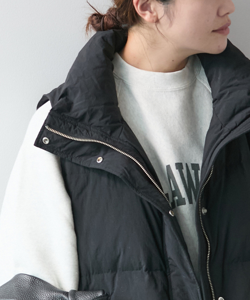 JOURNAL STANDARD（ジャーナルスタンダード）の「ナイロンタフタダウンベスト（ダウンベスト・レディース・ベージュ/ブラック・FREE）」の22枚目の写真