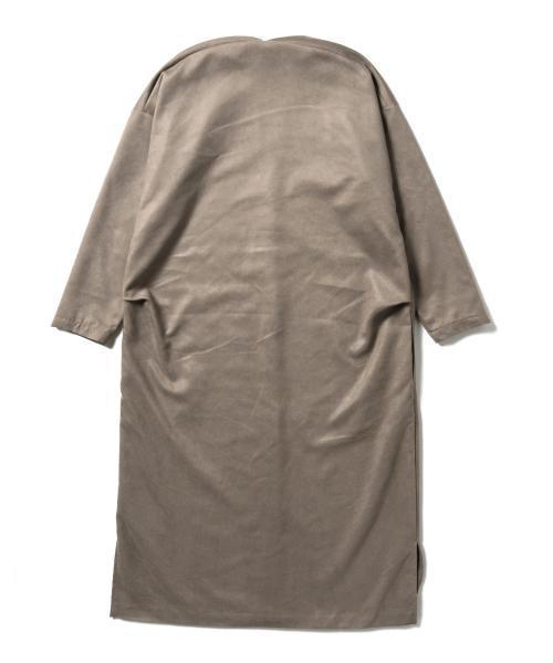 BEAMS LIGHTS Women's（ビームスライツ ウィメンズ）の「BEAMS LIGHTS / フェイクスエード Vネックワンピース（ワンピース・レディース・ベージュ/ブラウン/ダークグリーン・ONE SIZE）」の10枚目の写真