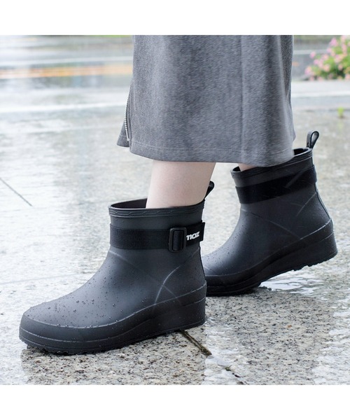 moz(モズ)の「【MOZ モズ】レインシューズ 厚底 ウエッジソール ベルト付き レインブーツ(レインシューズ・レディース・ネイビー/ブラック・LL/L/S/M)」の11枚目の写真
