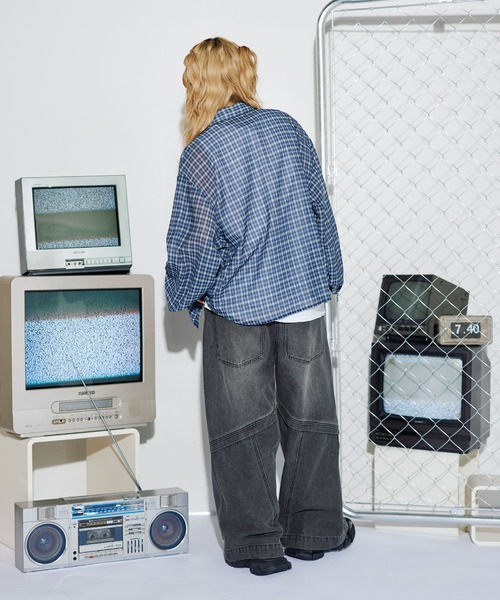 MSG(エムエスジー)の「ミニチェック長袖シアーシャツ【UNISEX】(シャツ/ブラウス・メンズ・ブラック/ブラウン/ブルー・S/M/L/XL)」の22枚目の写真