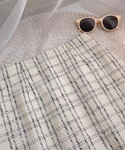 Mejoul（メジュール）の「ツイードチェック タイトミニスカート（スカート・レディース・ブラック/アイボリー・S/M）」の12枚目の写真