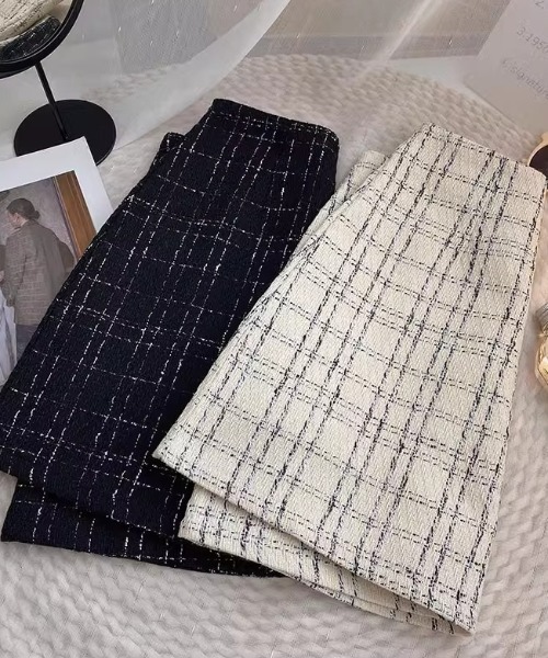 Mejoul（メジュール）の「ツイードチェック タイトミニスカート（スカート・レディース・ブラック/アイボリー・S/M）」の11枚目の写真