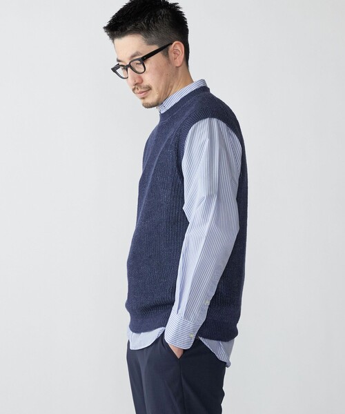 SHIPS（シップス）の「SHIPS: サンフェード リネン ニット ベスト（ベスト・メンズ・グリーン/ネイビー/ベージュ・LARGE/MEDIUM/SMALL）」の12枚目の写真