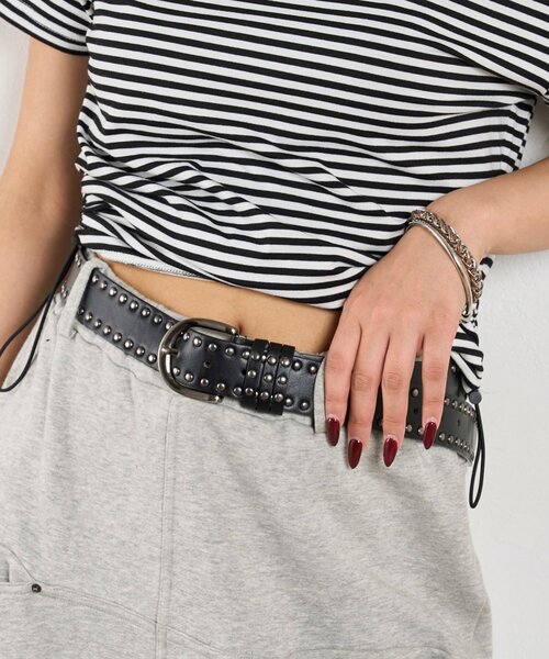 WHO'S WHO gallery（フーズフーギャラリー）の「スタッズベルト（ベルト・レディース・ブラック/ダークブラウン/オフホワイト・FREE）」の5枚目の写真