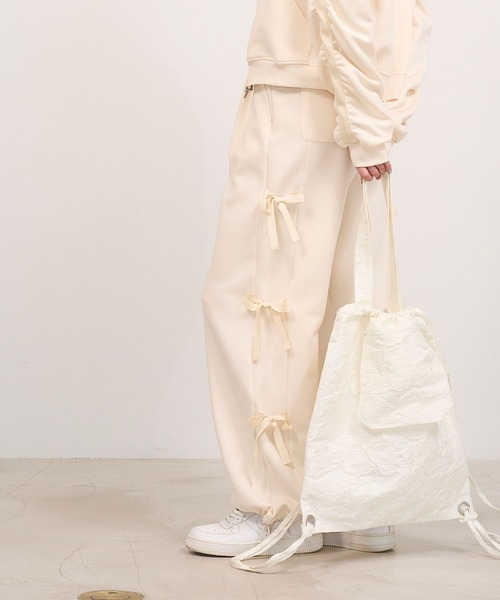 Nora Lily elle(ノラリリーエル)の「【Nora Lily】「elle」Side Ribbon Pants(スウェットパンツ・レディース・ヘザーグレー/オフホワイト/ブラック・FREE)」の2枚目の写真