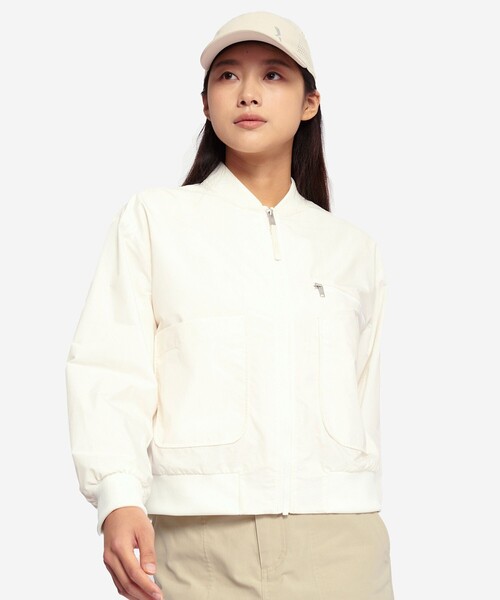 AIGLE(エーグル)の「SOLOTEX UVカット 撥水 ライトウェイト ショート丈MA-1ブルゾン(ブルゾン・レディース・ブラック/ライトブルー/ホワイト・36/38/40)」の13枚目の写真