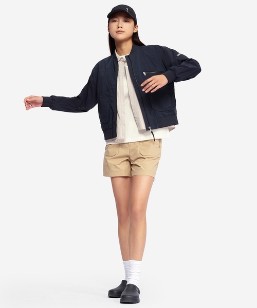 AIGLE（エーグル）の「SOLOTEX UVカット 撥水 ライトウェイト ショート丈MA-1ブルゾン（ブルゾン・レディース・ブラック/ライトブルー/ホワイト・36/38/40）」の10枚目の写真