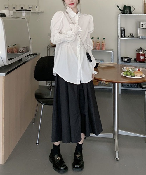 urge:(アージコロン )の「【URGE:】マムルークスリーブ ボリューム袖 長袖 切り替え 白シャツ(シャツ/ブラウス・レディース・ホワイト・X-LARGE/LARGE/MEDIUM/SMALL)」の5枚目の写真