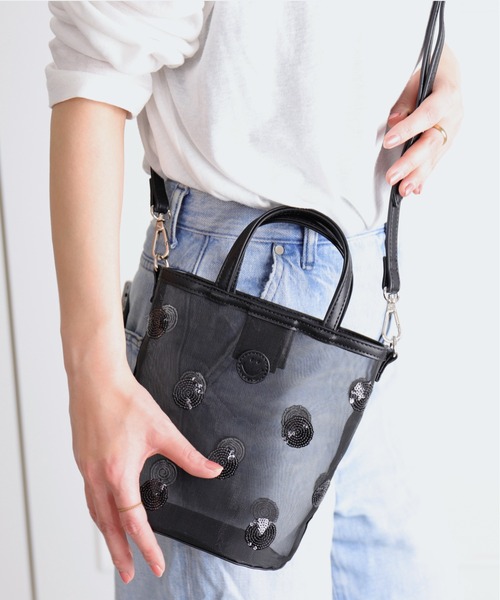 artemis by DIANA（アルテミスバイダイアナ）の「SMILEY ドットスパンコール刺繍　メッシュショルダーバッグ（ハンドバッグ・レディース・ブラック/ベージュ・FREE）」の8枚目の写真